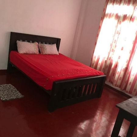 Everest Rooms Piliyandala Εξωτερικό φωτογραφία